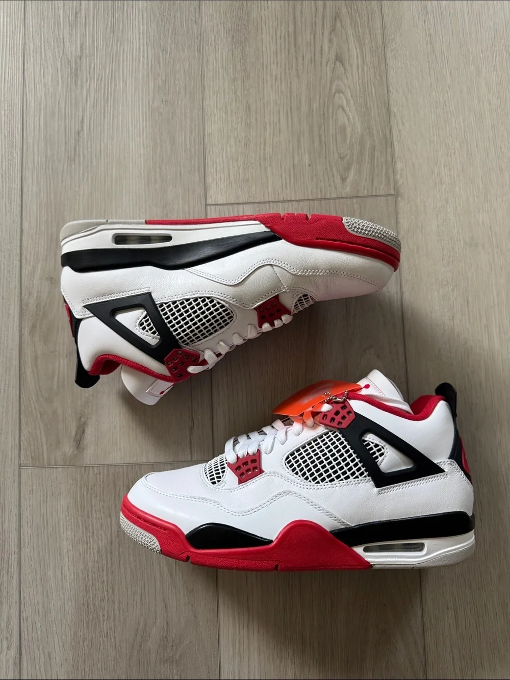 Air Jordan 4 Retro “Fire Red” (2020)